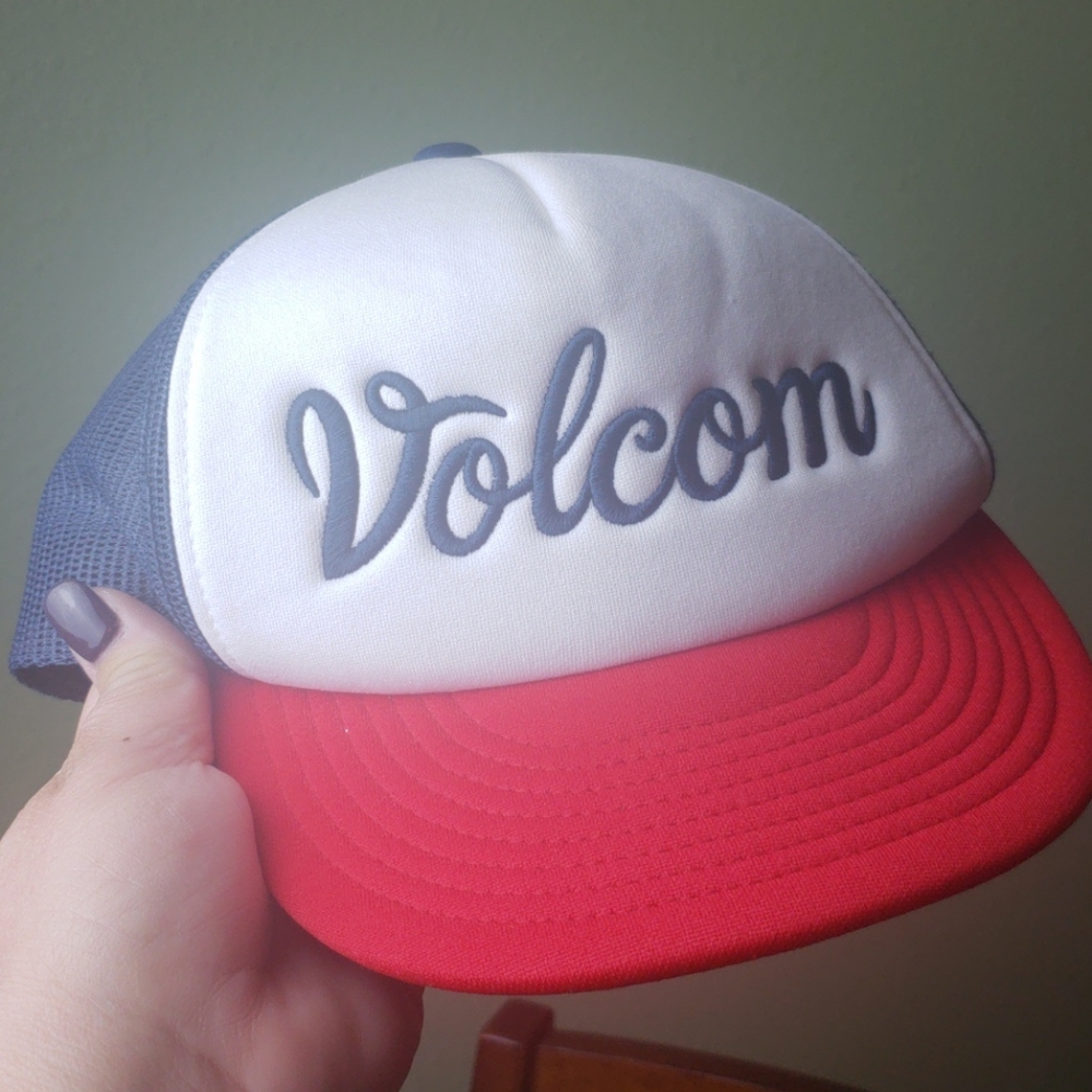 Volcom Snapback Cap